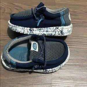 Hey Dude Toddler Wally Funk Splatter Slip On Shoes size 5C